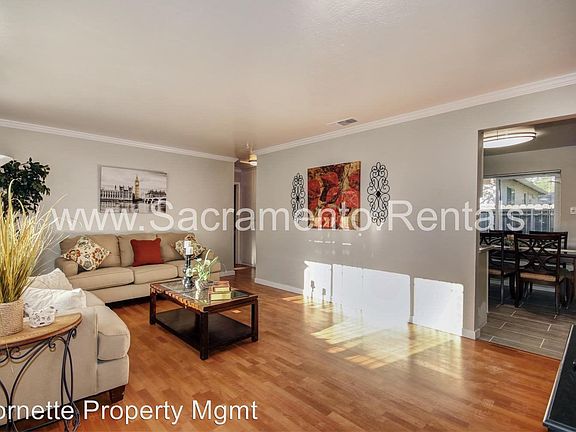 3rd image of 3435 Marjorie Way