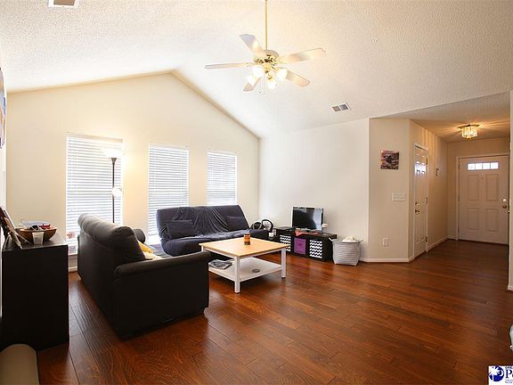 5th image of 2318 Julie Ann Dr