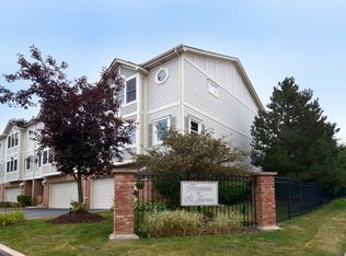 771 W Kristen Ct, Palatine, IL 60067