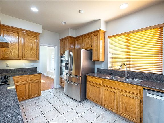 4th image of 3124 Cortona Dr