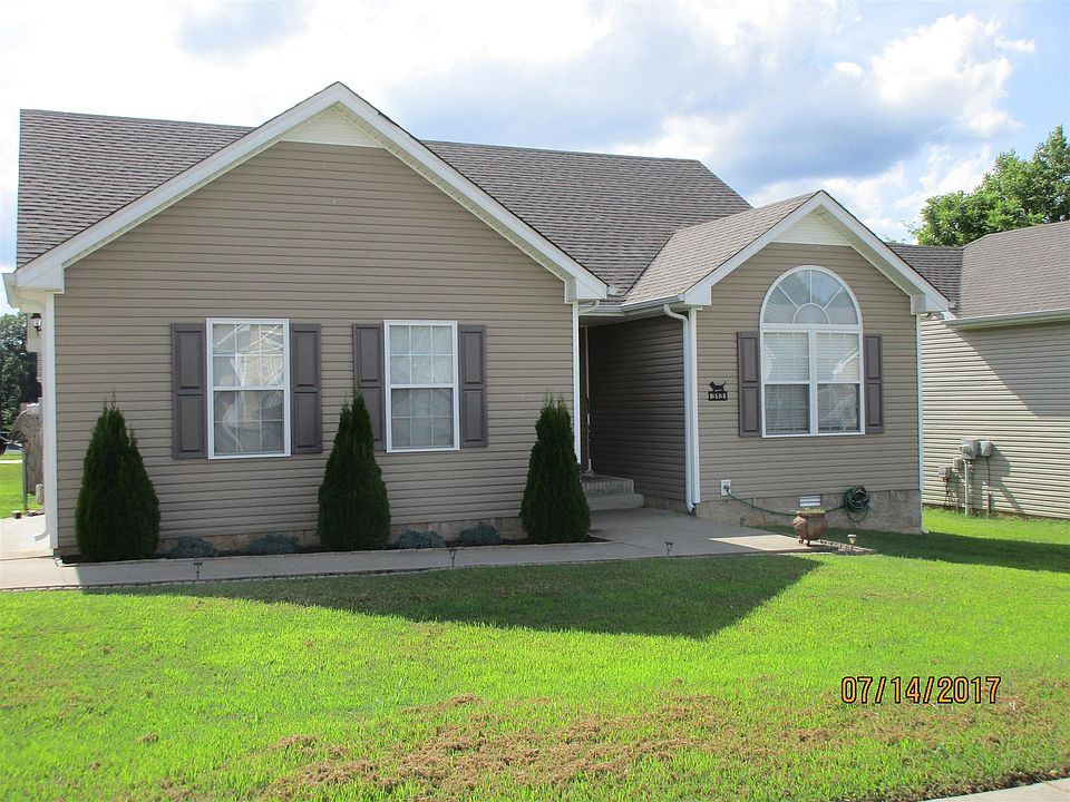 1st image of 313 Chalet Cir
