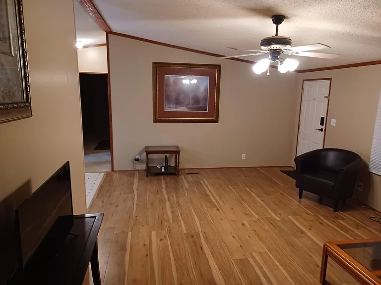 834 Little Creek Rd — Photo 5