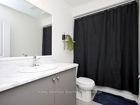 2nd image of 5 Klein Way