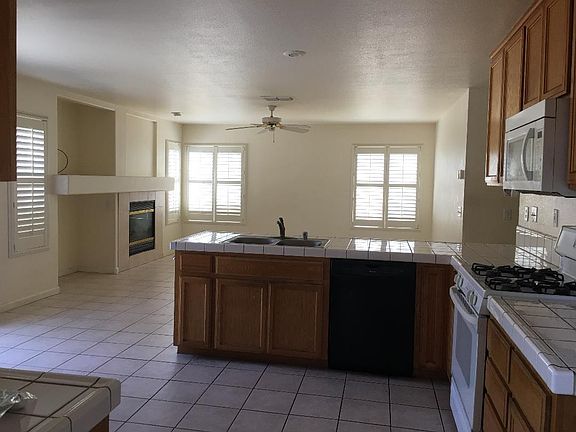 3rd image of 3120 Kay Bridges Pl