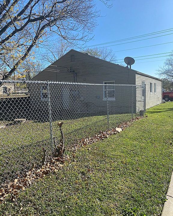 2nd image of 2200 Agler Rd #2204
