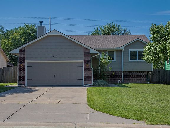 2nd image of 7507 E Leewood Cir