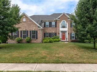 10581 Wallingsford Cir, Dayton, OH 45458