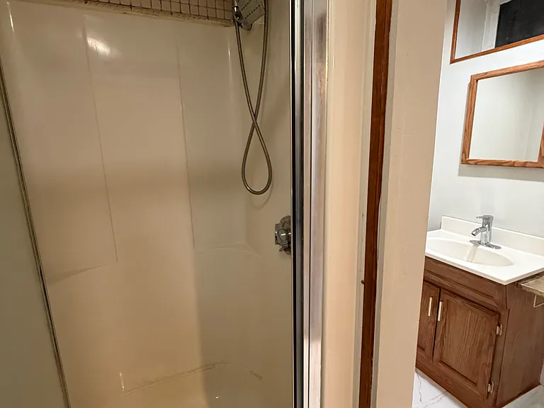45 Tunxis St — Photo 86