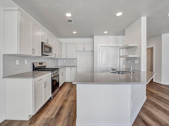 738 Cheri Ct - 13