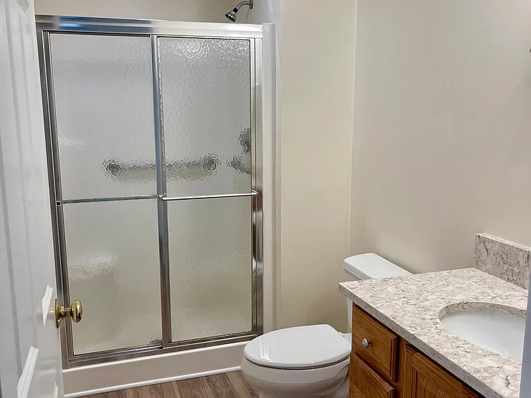 7 Prospect Ave #R — Photo 16