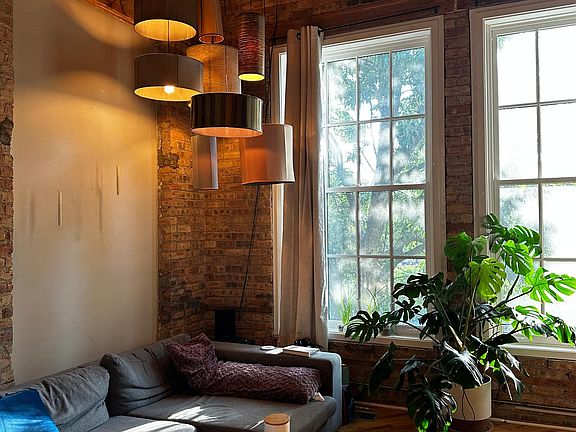 4th image of 5235 N Ravenswood Ave APT 20