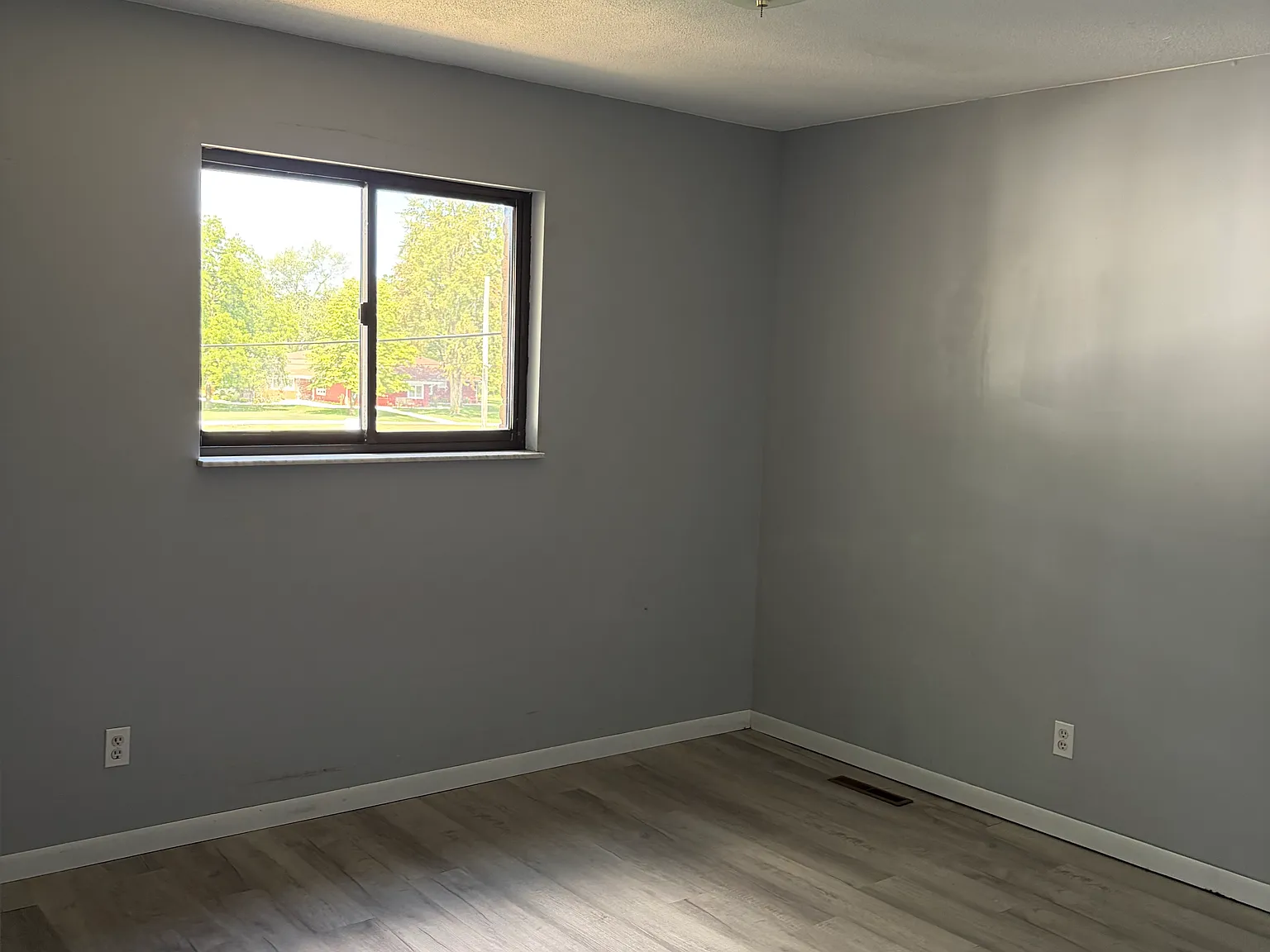 1 bed, 550 sqft, $780 — Photo 3