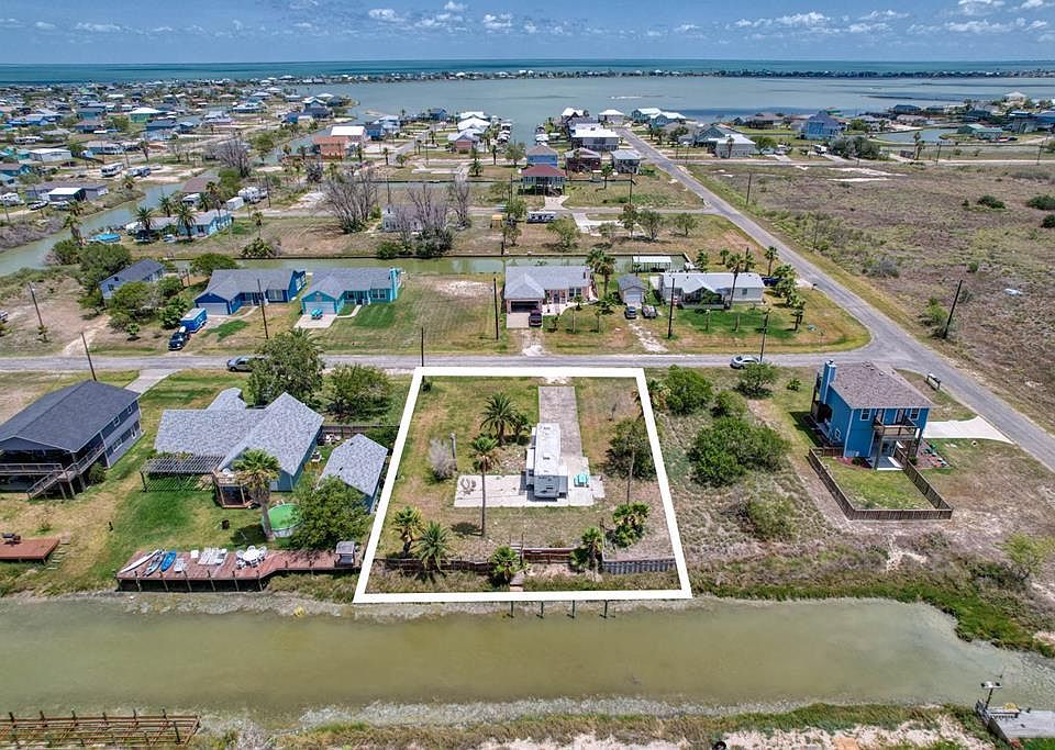 1st image of 311 E Pompano