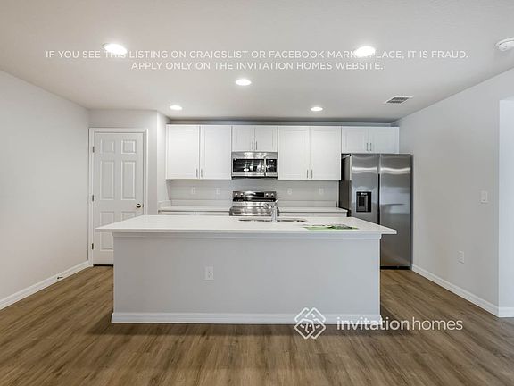 4th image of 700 Grandeur St SE