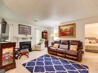 3951 Woodridge Way, Tucker, GA