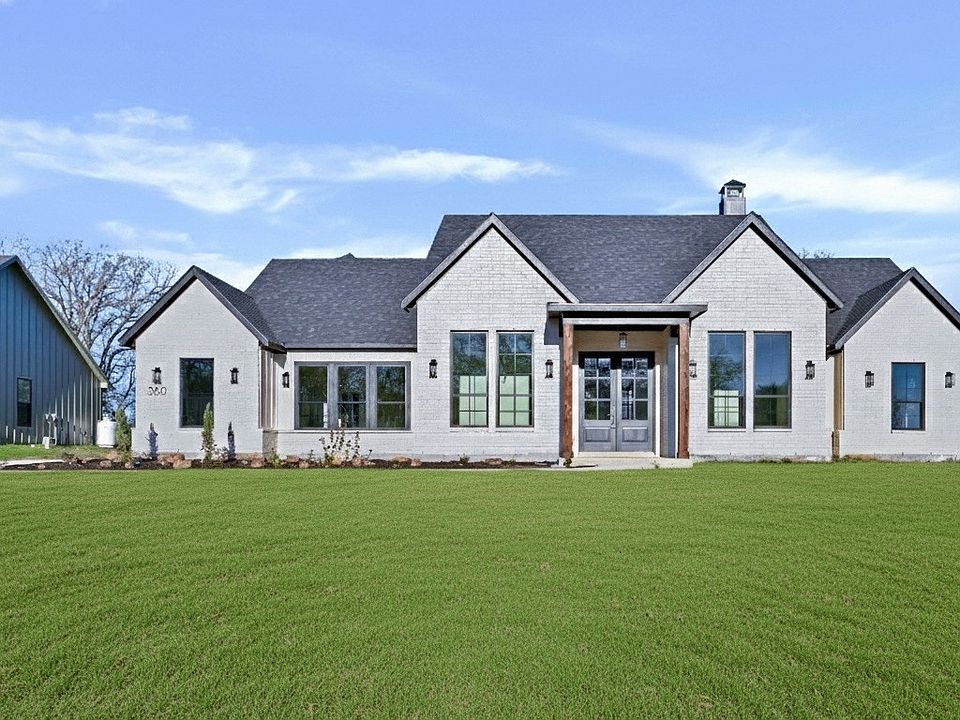 1st image of 360 Dalton Rd