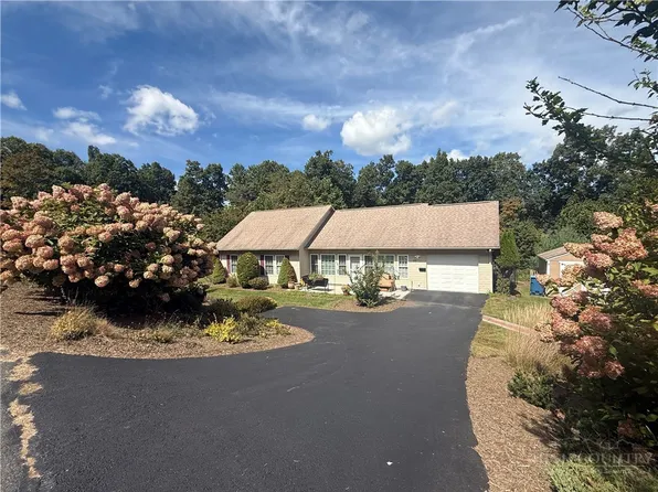 122 Forest Oak Lane, Jefferson, NC 28640