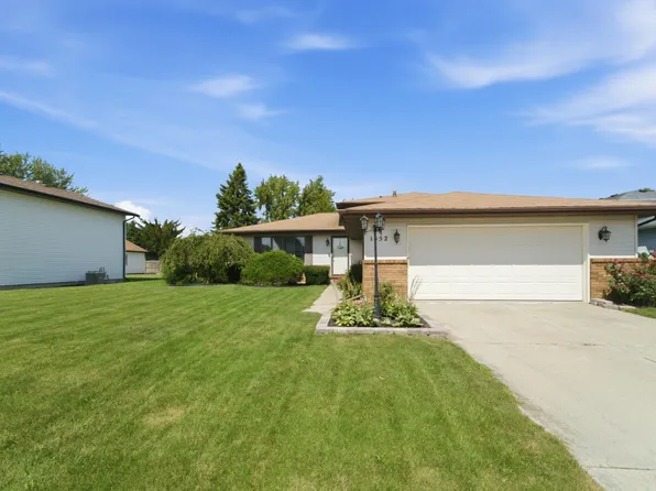 1552 W 99th Ave, Crown Point, IN 46307