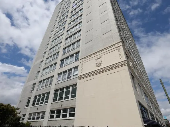 1100 Vine St APT 1105, Philadelphia, PA 19107