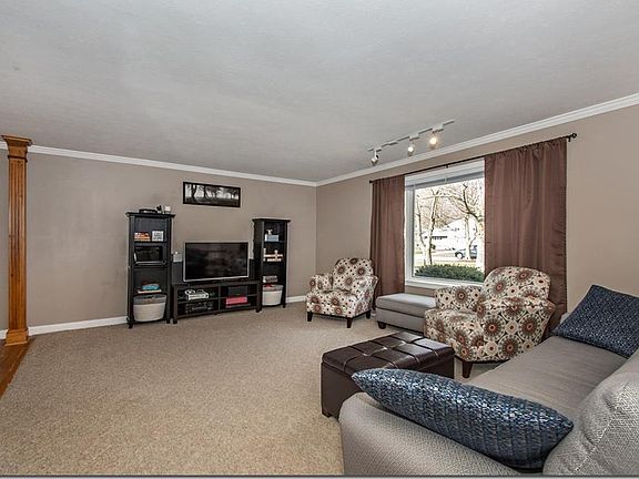 4th image of 4599 Azalea Ln