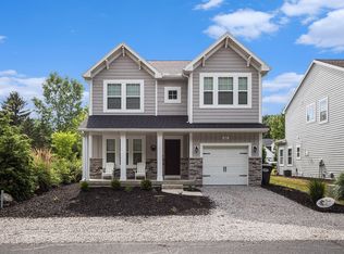 665 Meadow Dr, South Haven, MI 49090