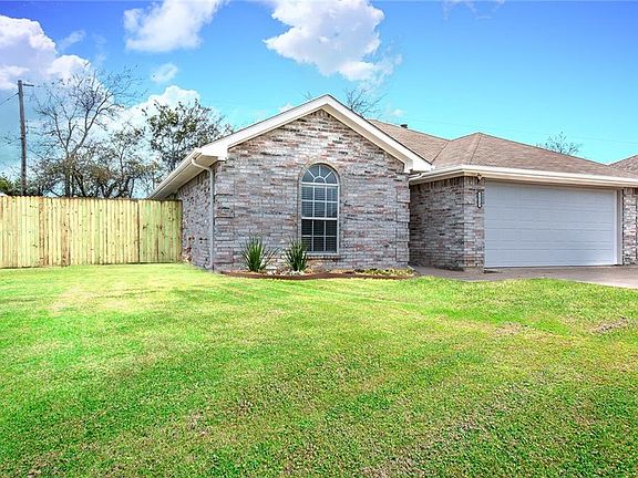 2nd image of 1513 Yellowbird Ct