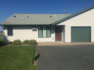 2385 94th Ave APT 3, Osceola, WI 54020