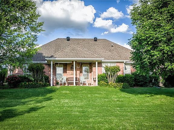 4th image of 1549 S River Meadows Dr