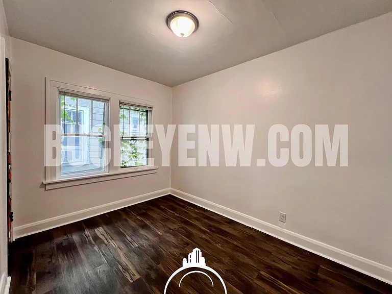 4158 Mayfield Dr — Photo 6