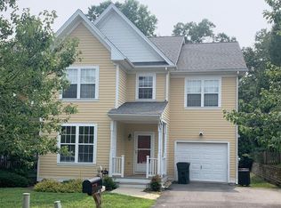1808 Clay Dr, Crozet, VA 22932