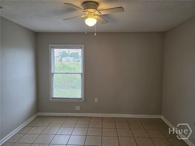 230 Lanier Dr #290 — Photo 5