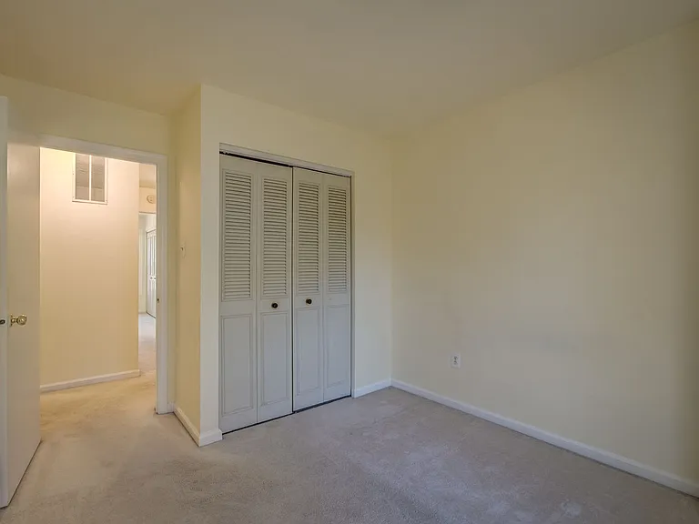 14907 Bradwill Ct — Photo 30