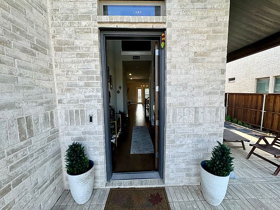 2nd image of 6443 Culverdale Ln