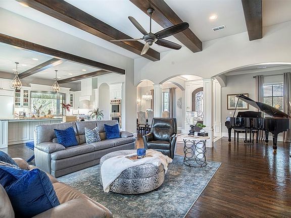 5th image of 2301 Creek Canyon Ln
