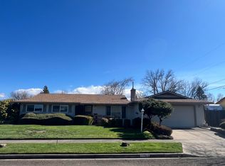 2284 Jubilant Ave, Medford, OR 97504