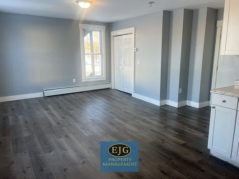 114 Messer St #5 — Photo 11