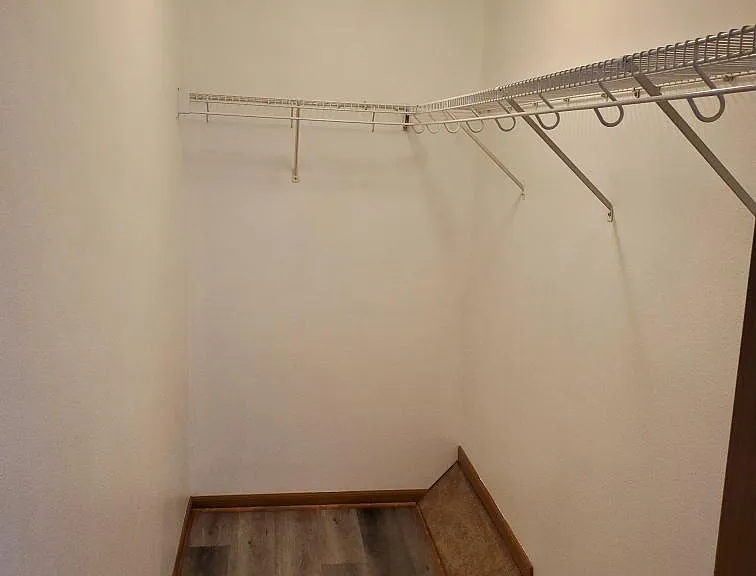 1223 SW Twin Gates Dr — Photo 18