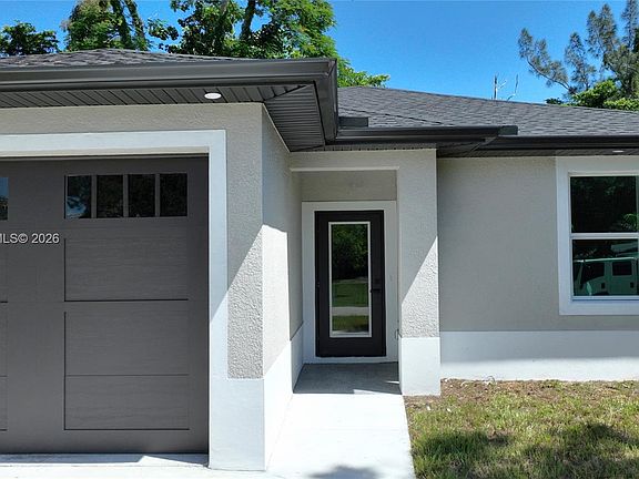 2nd image of 2323 Unity Ave
