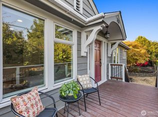 3218 S Byron Street, Seattle, WA 98144