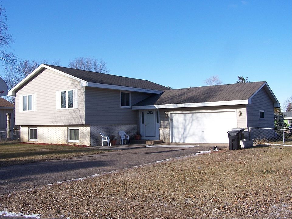 1st image of 2517 152nd Ave NE