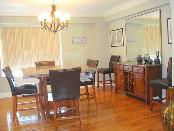 4th image of 7033 N Kedzie Ave APT 1601