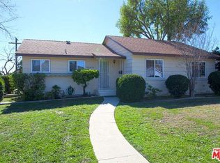 20430 Londelius St, Winnetka, CA 91306