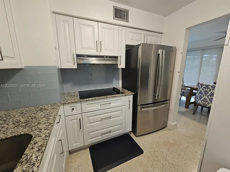 4512 Seagrape Dr #1 — Photo 7