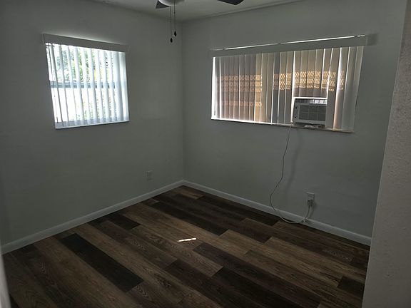 4th image of 6336 SW 23rd St #B