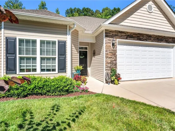613 Retriever Ln, Mebane, NC 27302
