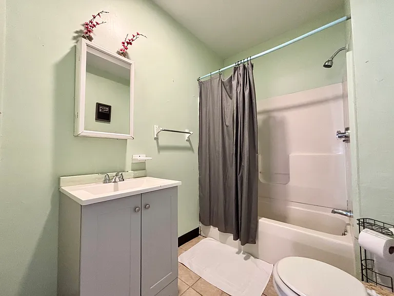 753 Cranston St #2 — Photo 6