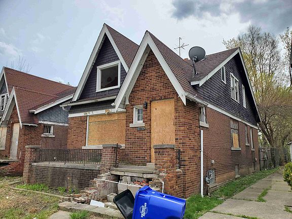 14694 Mayfield