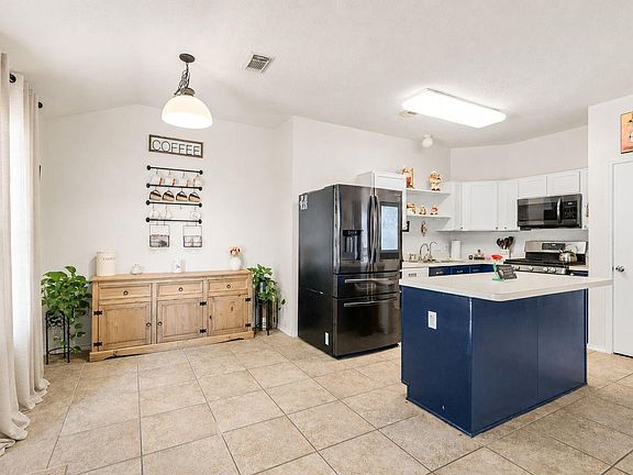 5th image of 4823 Sable Field Ln