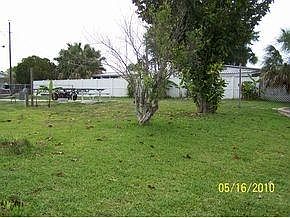2nd image of 1027 21st St