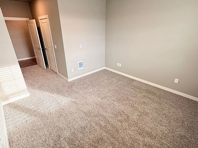 Introducing Dry Canyon Redmond's newest Luxury Apartments — Photo 104